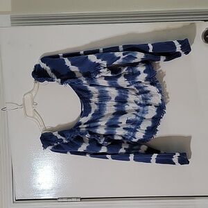 True craft blouse blue and white